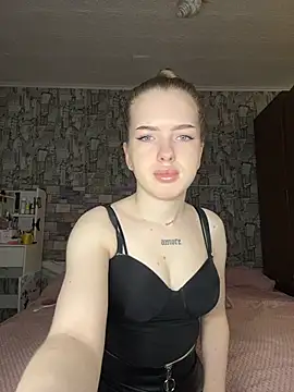 KayShaw online show from April 1, 7:42 am