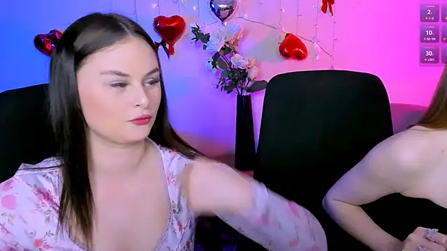 Snapshot of miss_courtney_ chatting on May 18, 11:05 am miss courtney online show from May 18, 11:05 am