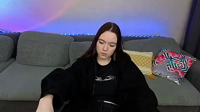 SunyLily online show from May 7, 7:14 am