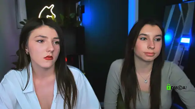 dolly sunshine online show from April 3, 11:30 am