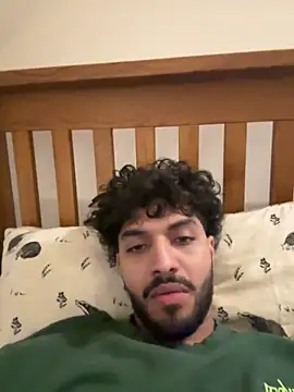 Snapshot of cutecupid chatting on March 4, 2:39 am cutecupid online show from March 4, 2:39 am