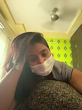 nikki catz online show from March 14, 11:37 am