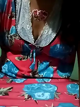 niyashree100 online show from March 23, 11:25 am