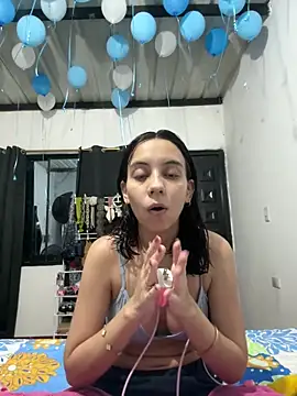 Nicole Cute04 online show from March 21, 3:44 am