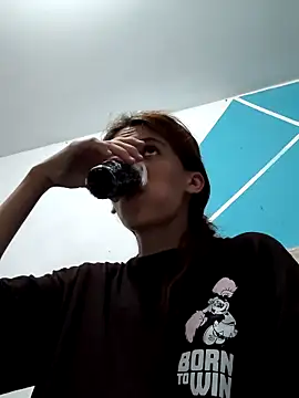 Sasha Red  online show from April 12, 1:43 am