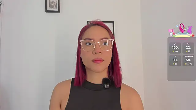 Im Scarlett  online show from March 31, 5:35 pm