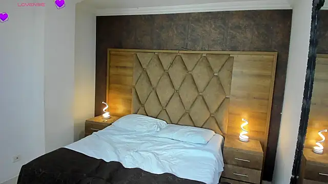 CristineRain online show from April 17, 4:48 am