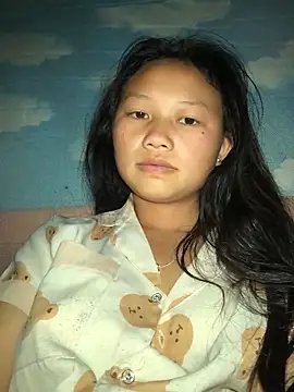 TieuVy99 online show from March 15, 2:34 pm