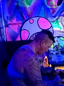 drednasty online show from May 10, 1:22 am