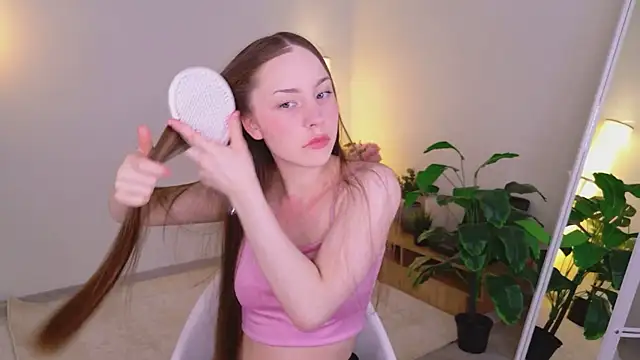 I m Regina online show from April 7, 5:52 am