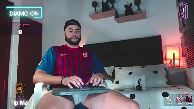 daniel hunther online show from March 25, 2:01 pm