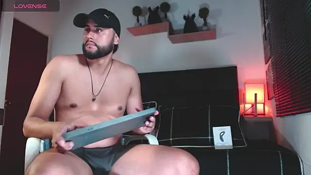 daniel hunther online show from April 15, 7:58 pm