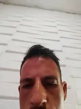 Snapshot of ezerod38 chatting on March 3, 8:15 pm ezerod38 online show from March 3, 8:15 pm