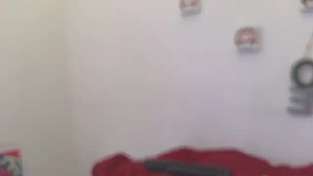 Caroline hernandes online show from April 27, 2:04 pm