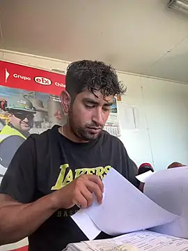 Snapshot of Kiddanakin chatting on March 3, 10:15 pm Kiddanakin online show from March 3, 10:15 pm