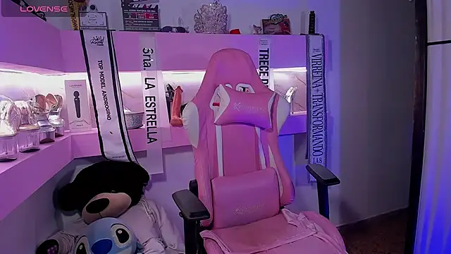 CherrySeraphine1 online show from April 13, 6:30 am