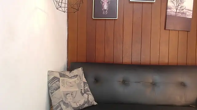 Snapshot of chriss_ath chatting on July 20, 1:57 pm chriss ath online show from July 20, 1:57 pm