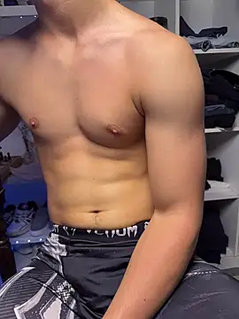 your cub online show from April 17, 10:13 pm