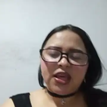 violetapeeveet online show from April 26, 11:30 am