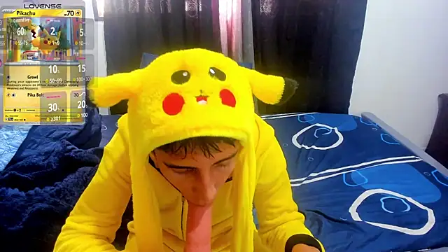 gomitaboy1 online show from March 26, 7:08 pm