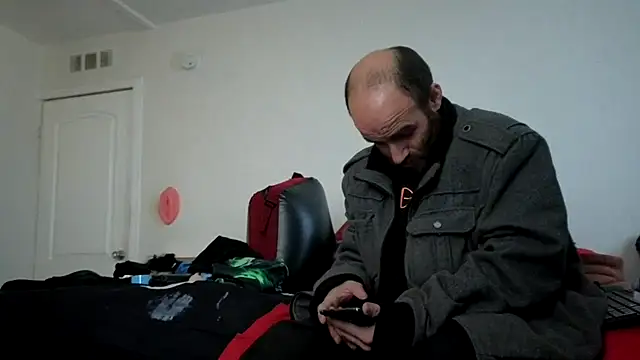 CirclingClass online show from November 28, 4:09 pm