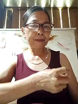 Snapshot of Sky-rain98 chatting on June 25, 6:29 am Sky-rain98 online show from June 25, 6:29 am