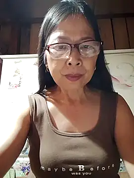 Snapshot of Sky-rain98 chatting on June 25, 6:45 pm Sky-rain98 online show from June 25, 6:45 pm