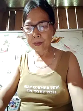 Snapshot of Sky-rain98 chatting on June 29, 10:15 am Sky-rain98 online show from June 29, 10:15 am