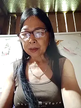 Snapshot of Sky-rain98 chatting on July 2, 1:49 am Sky-rain98 online show from July 2, 1:49 am
