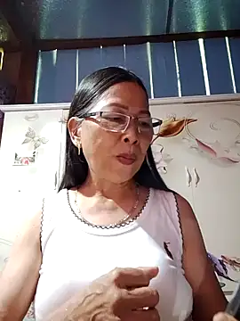 Snapshot of Sky-rain98 chatting on July 16, 2:39 am Sky-rain98 online show from July 16, 2:39 am