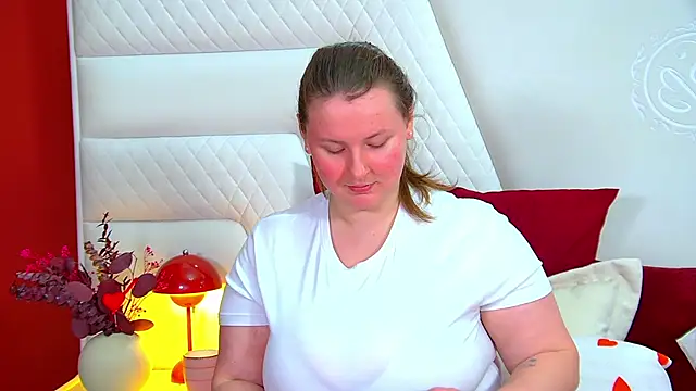 MelodyMoores online show from March 25, 6:30 am