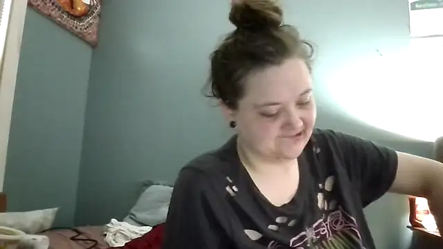 highimmaryjane online show from March 7, 6:05 pm