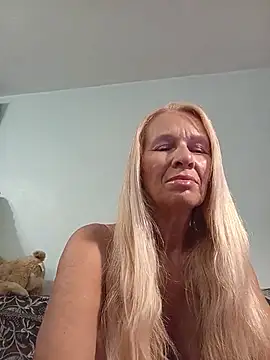 ViktoriaSexi1 online show from May 26, 7:21 pm