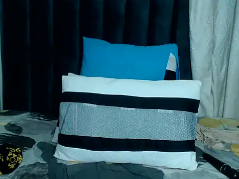 mimi passion24 online show from March 7, 9:01 pm