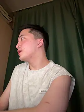 NudGlow online show from March 28, 5:01 pm