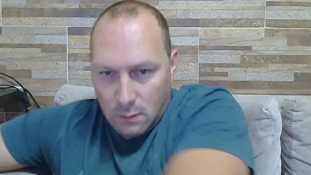 lustonfan online show from April 7, 12:49 pm