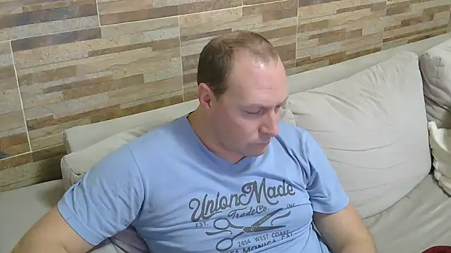 Snapshot of lustonfan chatting on May 27, 12:24 pm lustonfan online show from May 27, 12:24 pm