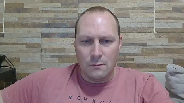 Snapshot of lustonfan chatting on August 1, 7:46 pm lustonfan online show from August 1, 7:46 pm