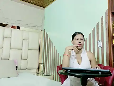 VikyANDfer online show from April 12, 1:38 pm