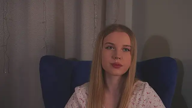 Snapshot of tayashy chatting on June 13, 5:55 pm tayashy online show from June 13, 5:55 pm