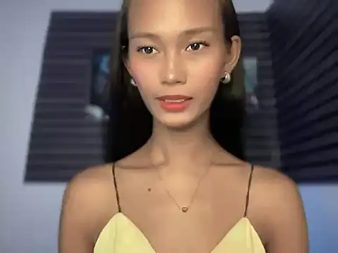 Snapshot of Sunkissed_seductress chatting on June 9, 2:28 pm Sunkissed seductress online show from June 9, 2:28 pm