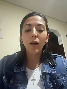 SamanthaWalker  online show from June 15, 2:14 am