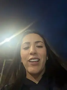 SamanthaWalker  online show from July 18, 11:41 pm