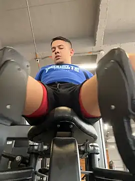 OliverTabordaa online show from March 18, 8:12 pm