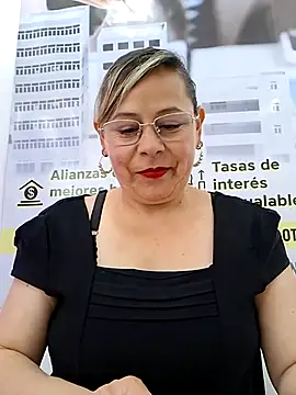 Cinthya-- online show from March 9, 6:23 pm