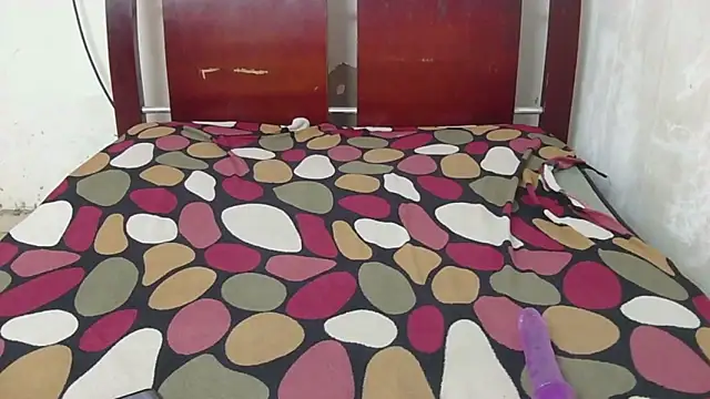 aitana evans8 online show from March 26, 7:47 am