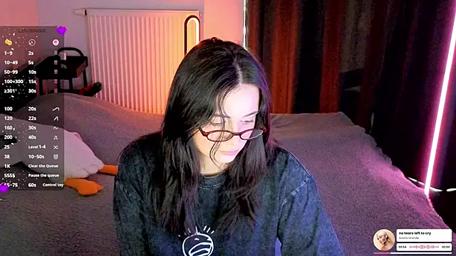 Snapshot of missy3kissy chatting on May 19, 4:35 pm missy3kissy online show from May 19, 4:35 pm