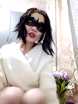 HollyXMolly online show from March 12, 7:09 pm