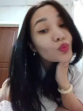 HollyXMolly online show from March 20, 7:19 pm