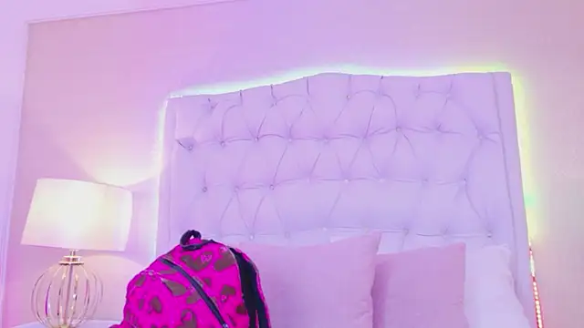 MeganRoseh online show from March 18, 7:28 pm